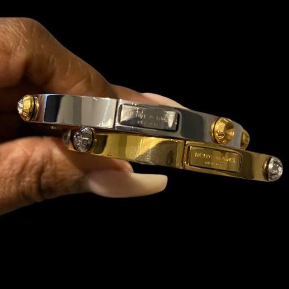 Gold Henri Bendel Bangle